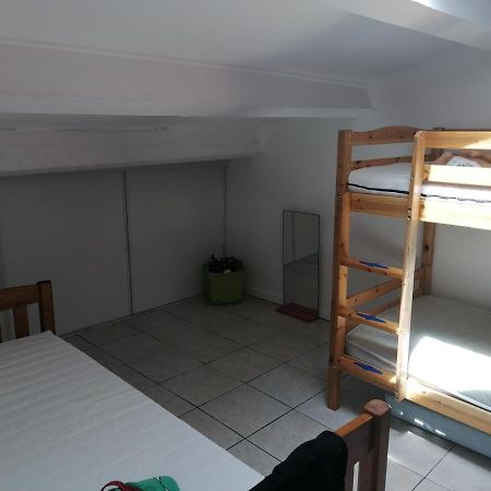 Appartement Meuble A Villeneuve Les Maguelone 外观 照片